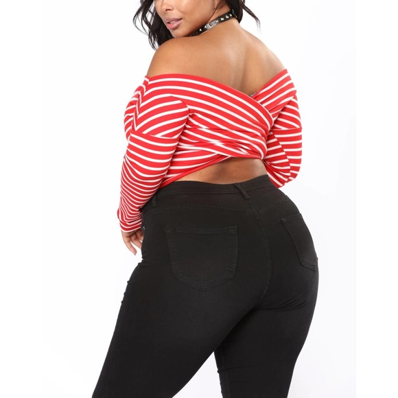NWT FASHION NOVA | SUPERLOVE CROP RED WHITE STRIPED TOP CURVY PLUS SIZE 2X - Picture 4 of 14